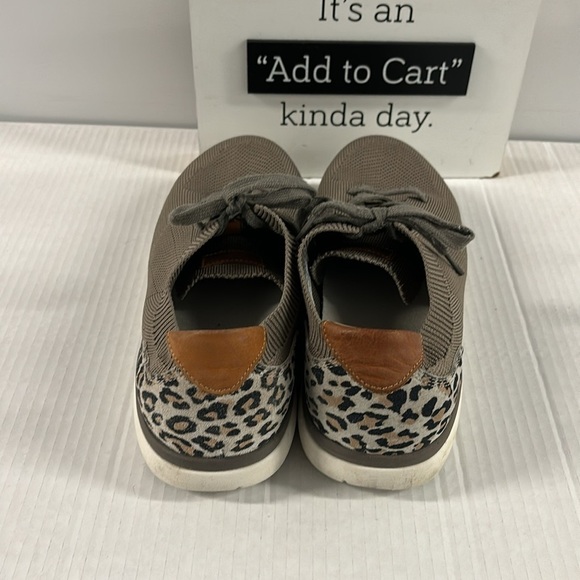 Propet Women's Tan and Cream Sneakers - Picture 6 of 8